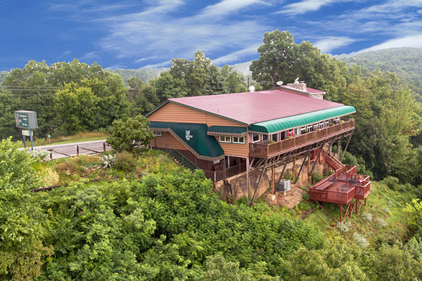 Cliff House Inn Restaurant (Hwy 7 Overlook)